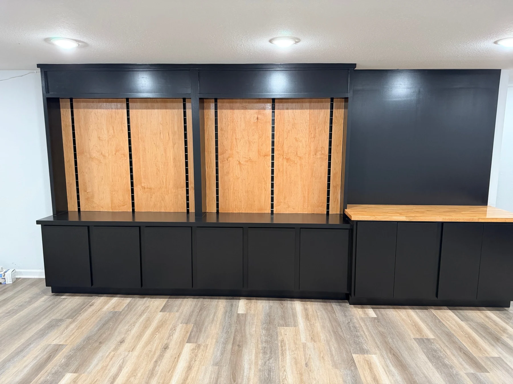 Finished VeloConcepts display wall built from the customer’s design brief